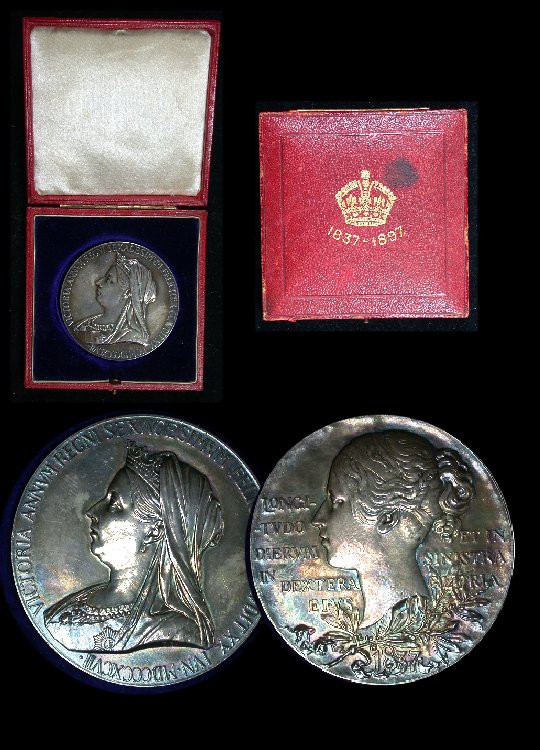 item339_An official 1897 Diamond Jubilee Medal in Silver.jpg